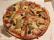 Pizzeria Cremina food
