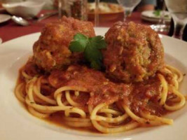 Giovanni's Italian food