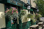 The Swan Pub inside