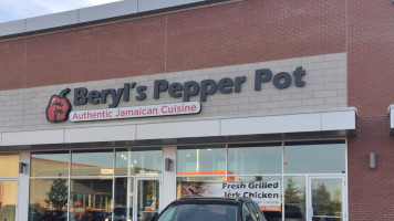 Beryl's Pepper Pot outside
