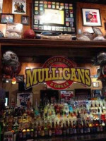 Mulligans Grill food