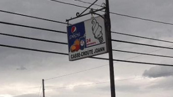 Casse-Croute Jo-Ann food