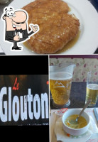 Le Glouton food