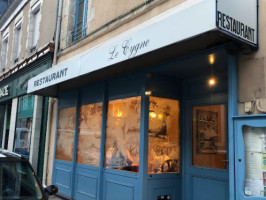 Restaurant Le Cygne outside