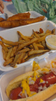 Whipper"s Fish N Chips food