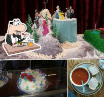 Cyndie's Cozy Corner and Cake food