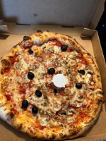 Italian's Pizza food