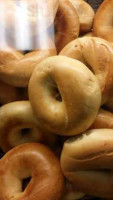 Malverne Bagels food