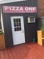 Pizza One outside