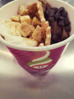 Menchie's food