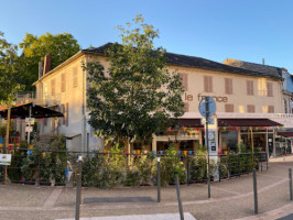 Restaurant le Montauban outside