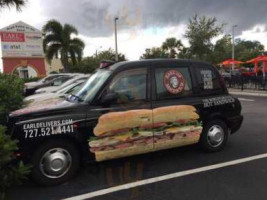 Earl Of Sandwich outside