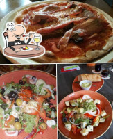 Pizzeria 'il Vulcano ' food