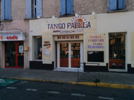 Tango Paella inside