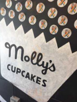 Molly's Cupcakes inside