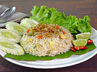 Ayam Goreng Seriggit Nasi Goreng Legend food