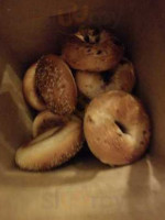 Noah's New York Bagels food