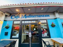Cafe Mediterranean Hyde Park inside
