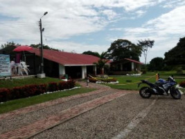 Campestre Acuarela inside