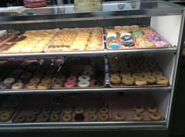 Fort Bend Donuts food