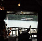 ร้านชวนมา ริมแม่น้ำบางปะกง Extérieur