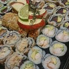 Sushi Village food