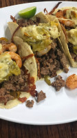 Ricos Tacos De La 24 food