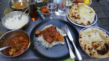 Shaan Tandoori food