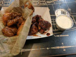 Wingstop food