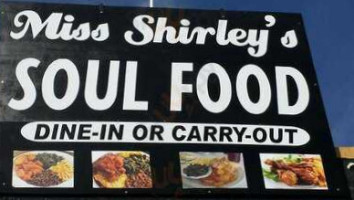 Miss Shirley's Soul Food food
