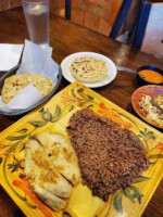 El Salvadoreno food