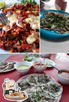 Taqueria Los Trompos food