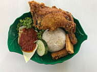 Ayam Penyet food