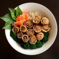 Mekong Restaurant food