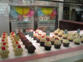 Trophy Cupcakes food