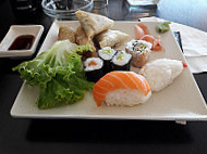 Sushi Hikari food