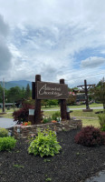 Adirondack Chocolates outside