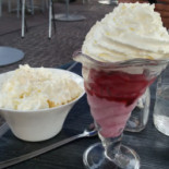 Le Saint Charles Comida