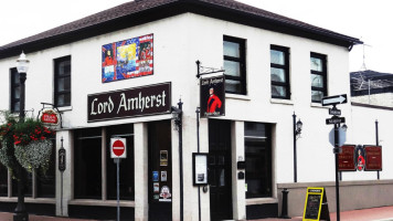 Lord Amherst Public House food