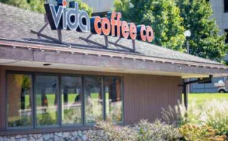 Vida Coffee Co. outside