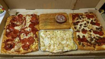 Pizza Hut food