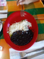 Lasuncioin Family food