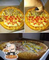 Kokis Pizza food