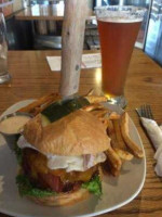 Bricktowne Brewing Company food