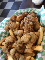 Chunky's Grill Fry Co. food