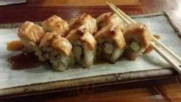 Kaizen Fusion Roll Sushi food