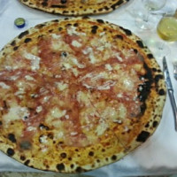 Pizzeria Maggi food