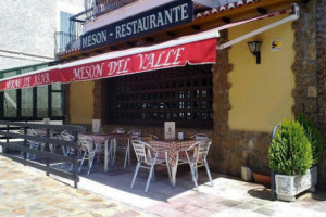 La Taberna De Lozoya inside