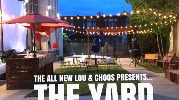 Lou Choos Lounge inside
