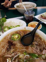 Pho Hiho food